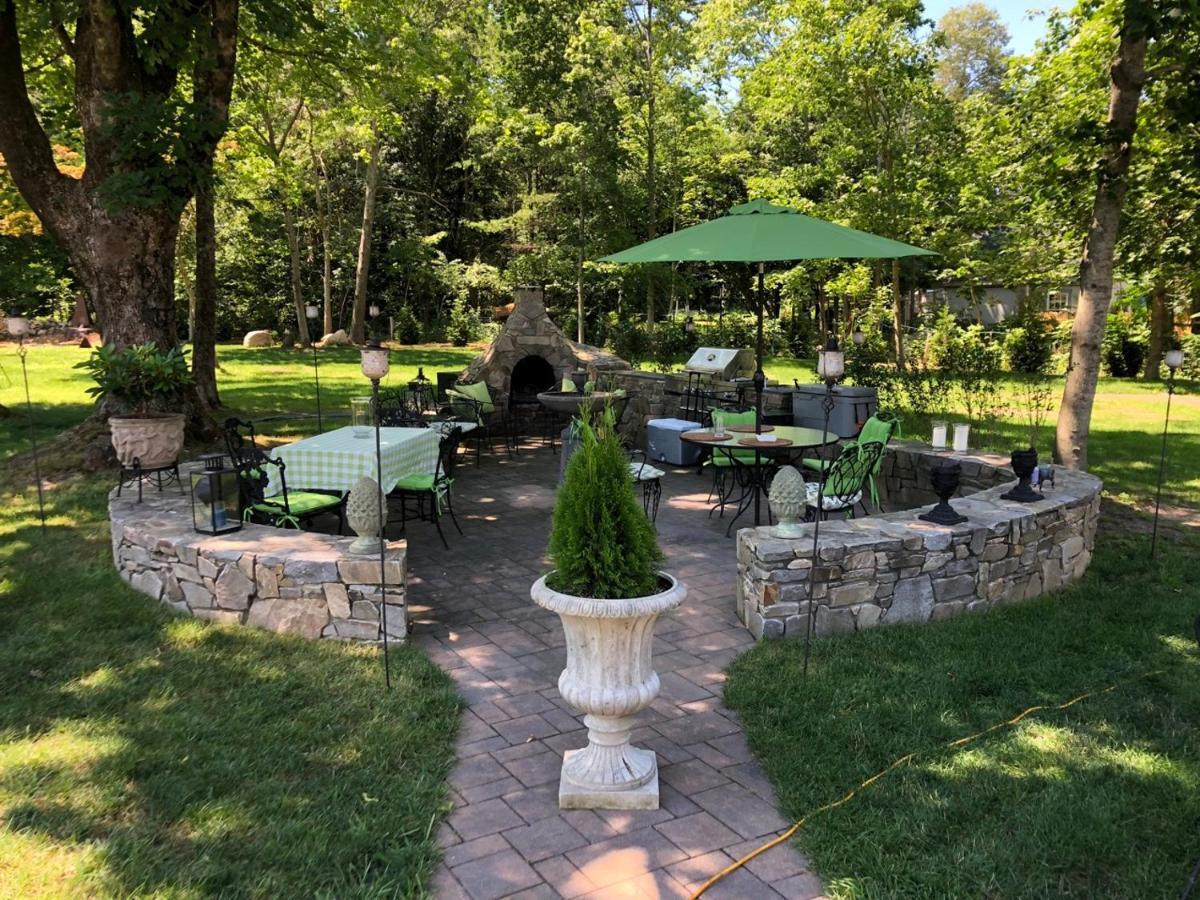 Silvershell Inn Marion Экстерьер фото